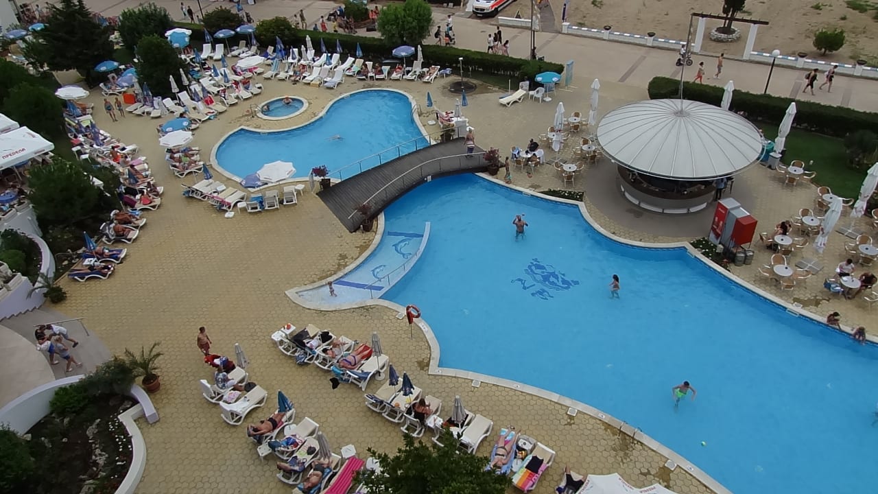 Pool Sentido Neptun Beach