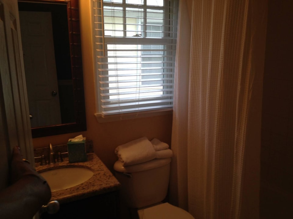 Badezimmer für 4 Personen Village At Hawks Cay Villas