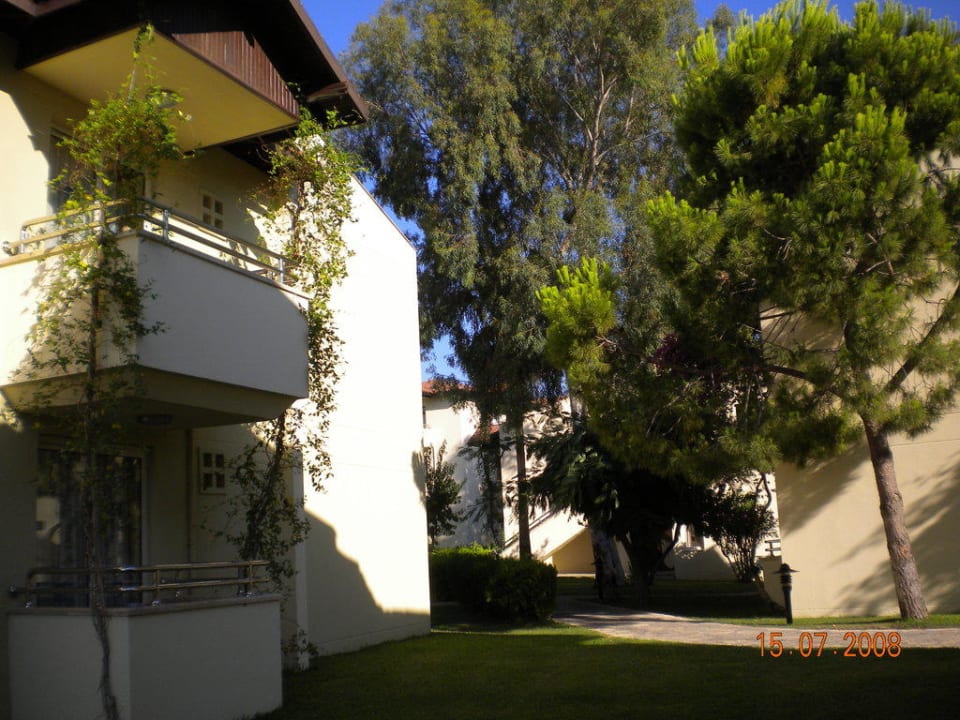 Balkon der Doppelzimmer Melas Holiday Village