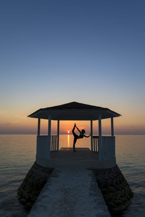 Sport & Freizeit Centara Ras Fushi Resort & Spa Maldives