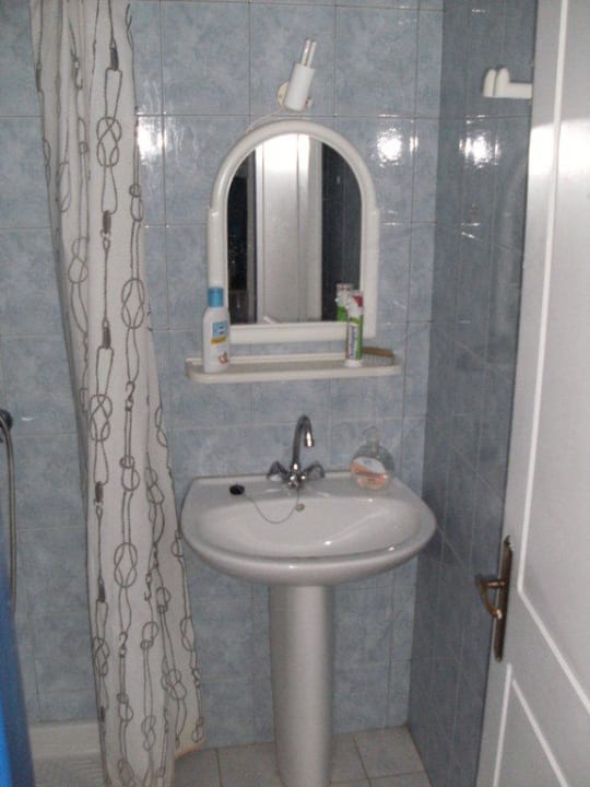 Duschbad & WC (1) Hotel Blue Waves