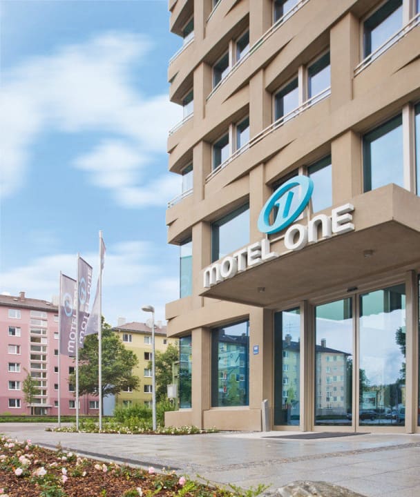 Motel One Eingang Motel One München-Campus