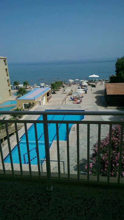 Man kann das Leben von einem anderen Hotel sehen Hotel Dedalos Beach