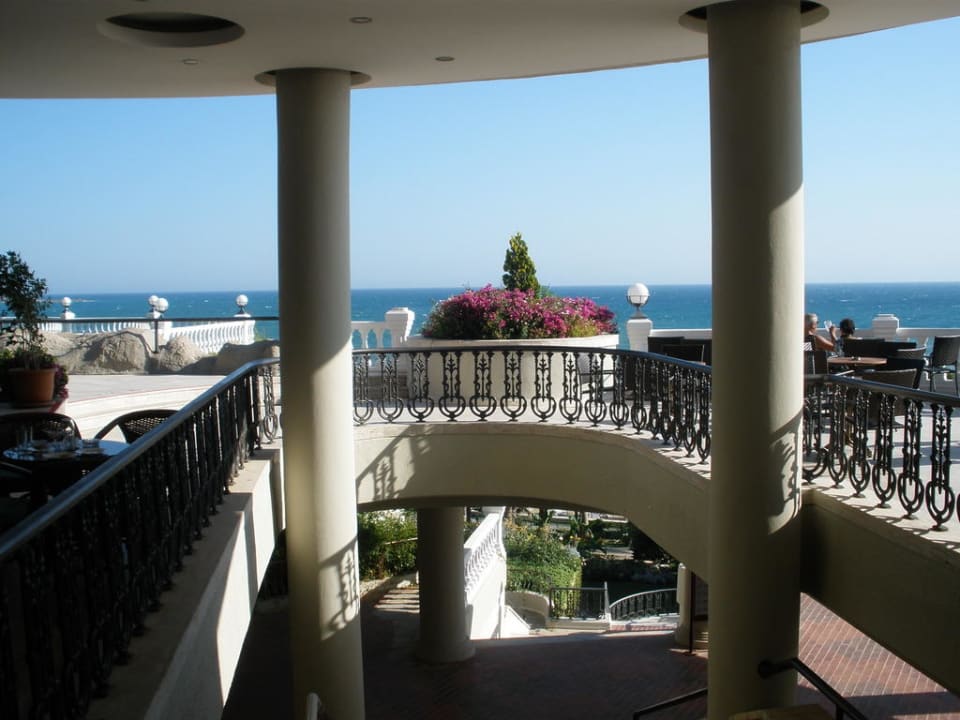 Ausblick von einer Bar Sunrise Queen Luxury Hotel