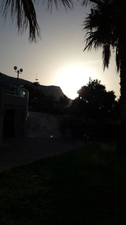 Sonnenuntergang Royal & Imperial Belvedere Resort