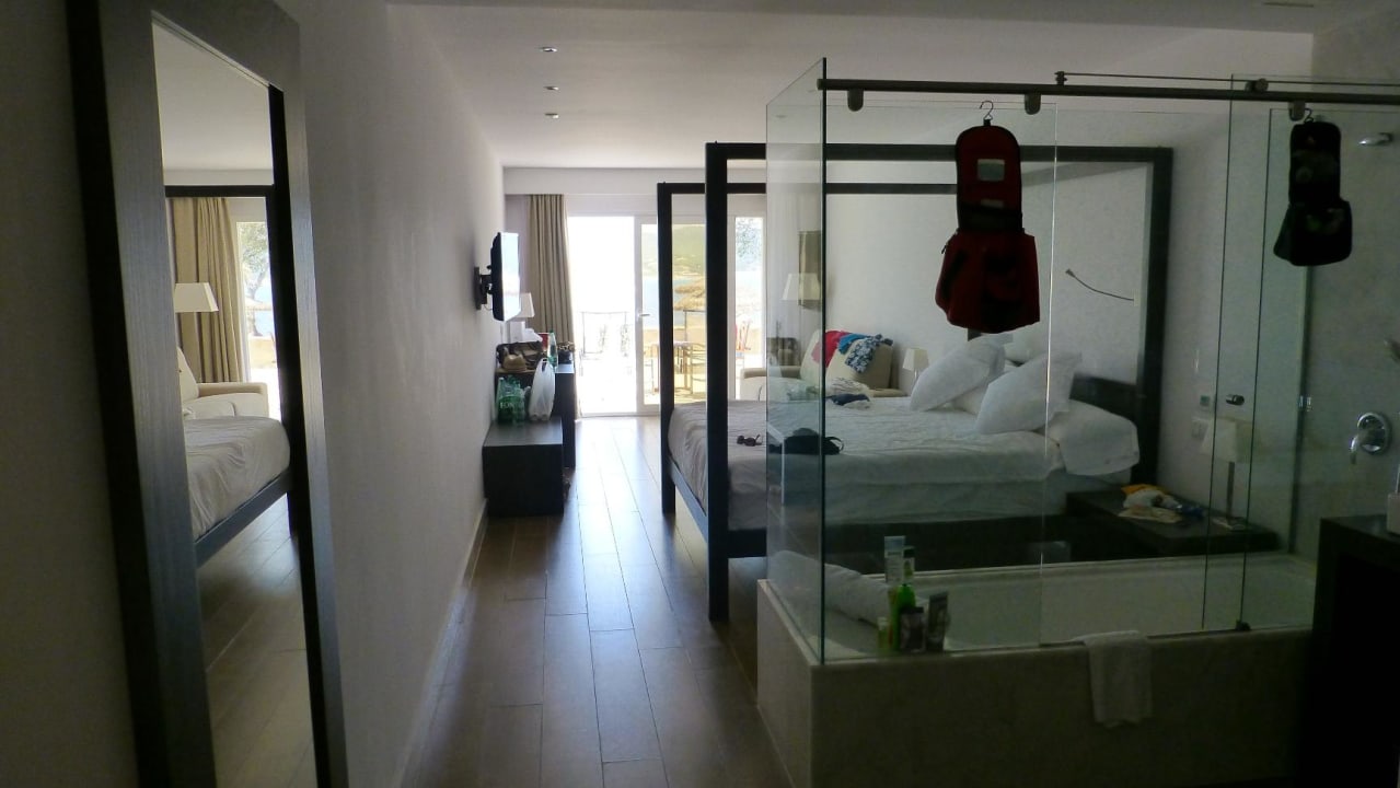 Eine der sogenannten "Pool-Suiten" Hotel Coronado Thalasso & Spa