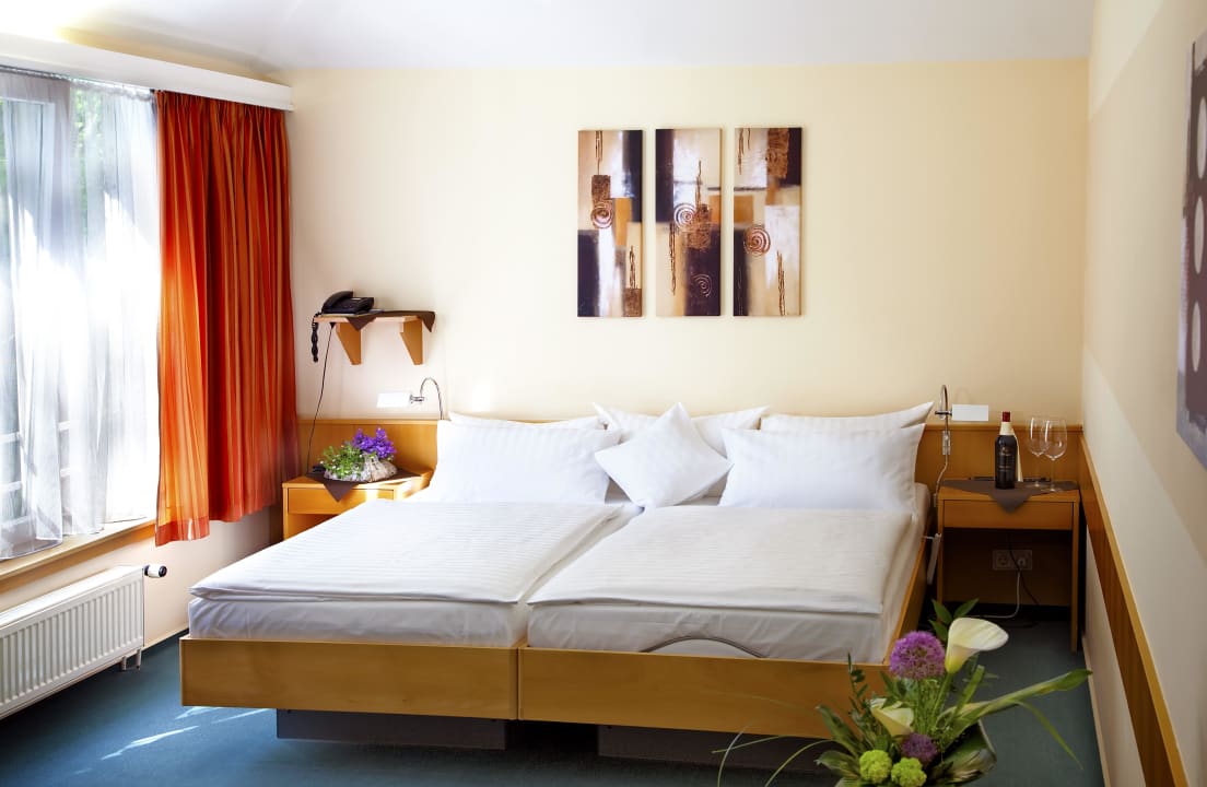 Businesszimmer geprüft auf Aktion Gesunder Rücken Hotel Oste