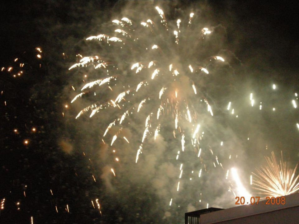 Feuerwerk vom Hotelbalkon aus BLUESEA Lagos de Cesar