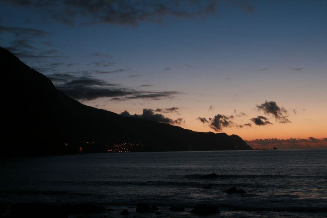 Widok z pokoju hotelowego Hotel Estalagem do Mar