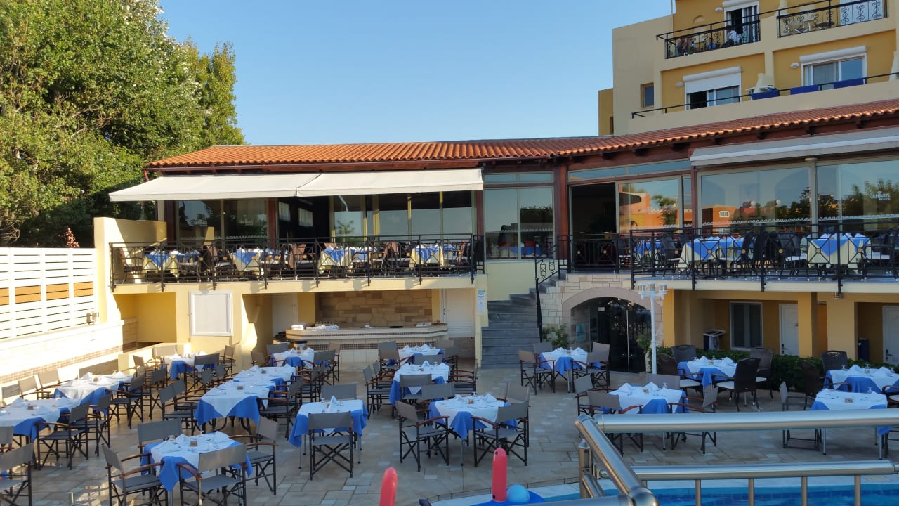 Gastro Vantaris Luxury Beach Resort