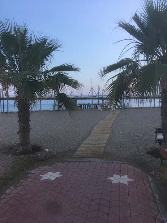 Strand Raymar Resort & Aqua