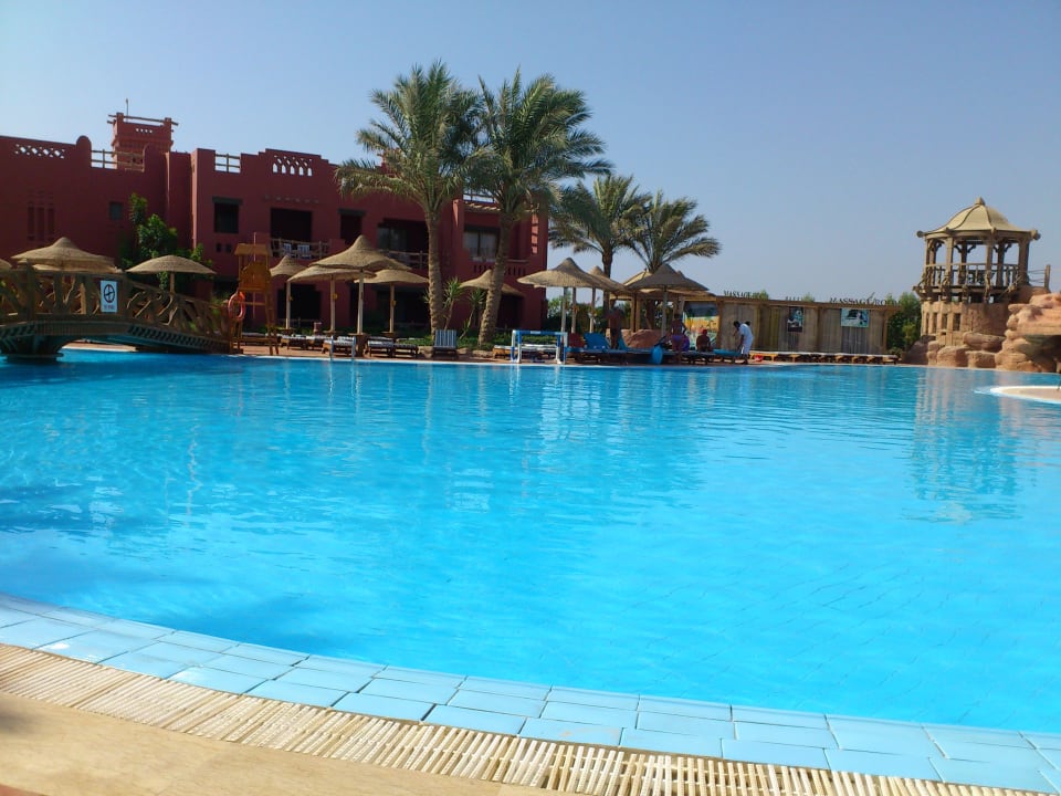 Pool Charmillion Sea Life Resort