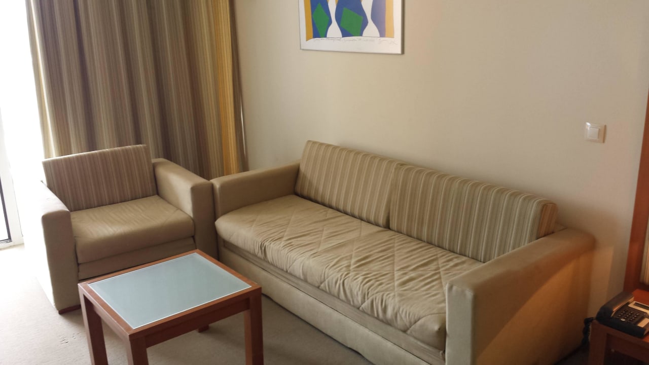 Wohnecke im Familienzimmer Sol Luna Bay