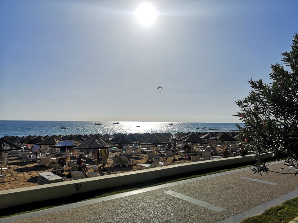Strand Hotel Defne Star