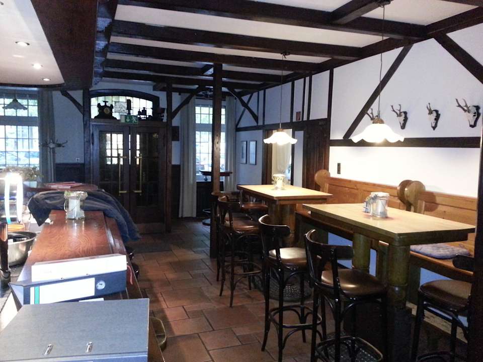 Theke mit Beichtbänken Hotel Niewerther Hof