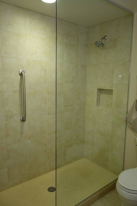 Dusche Hotel Courtyard Marriott Burlington Harbor