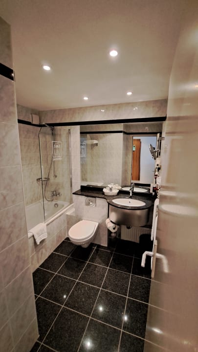 Zimmer Leonardo Hotel Hannover Airport