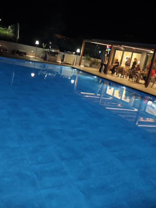 Pool Mare Village Hotel