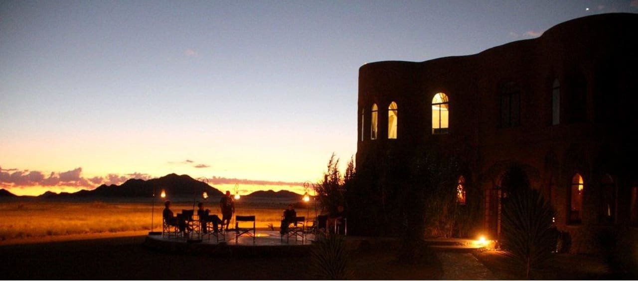 Sundowners Le Mirage Desert Lodge & Spa