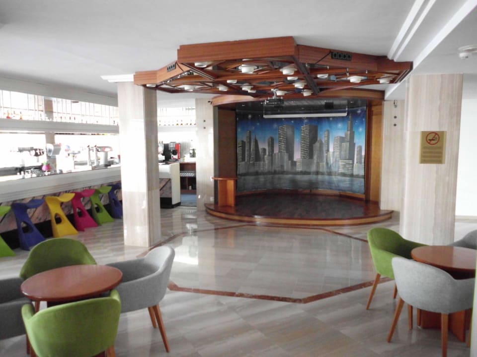 Für die Unterhaltung Millor Sol