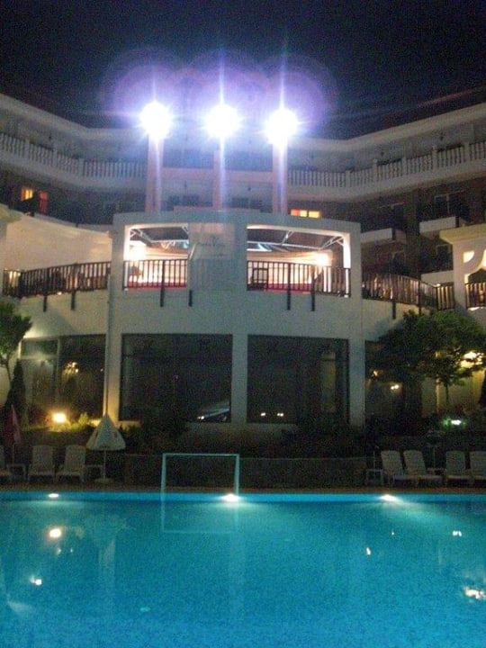 Nachtbeleuchtung Bella Vista Beach Club