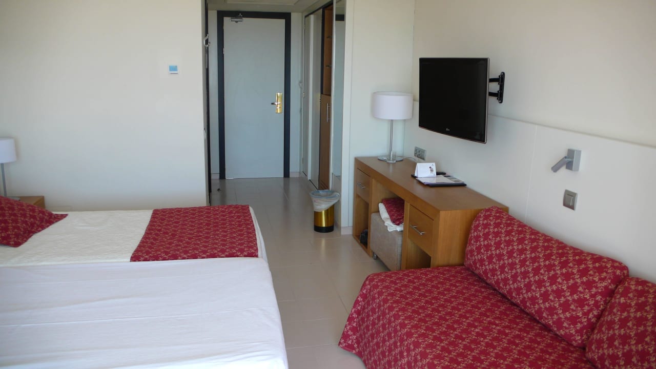 Zimmer für bis zu 3 Personen Welikehotel Marfil Playa