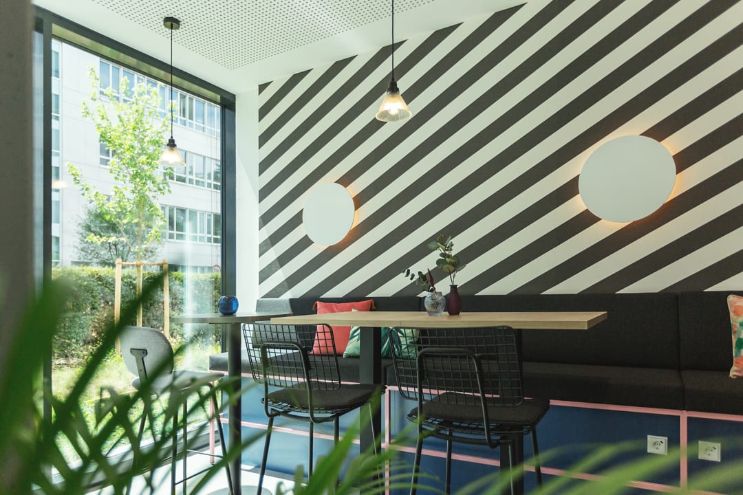 Gastro Holiday Inn – the niu, Belt Frankfurt Eschborn