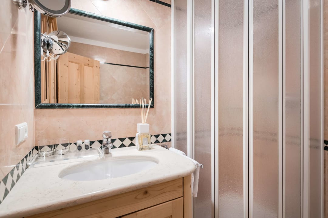 Zimmer Residence Ciasa Giardun