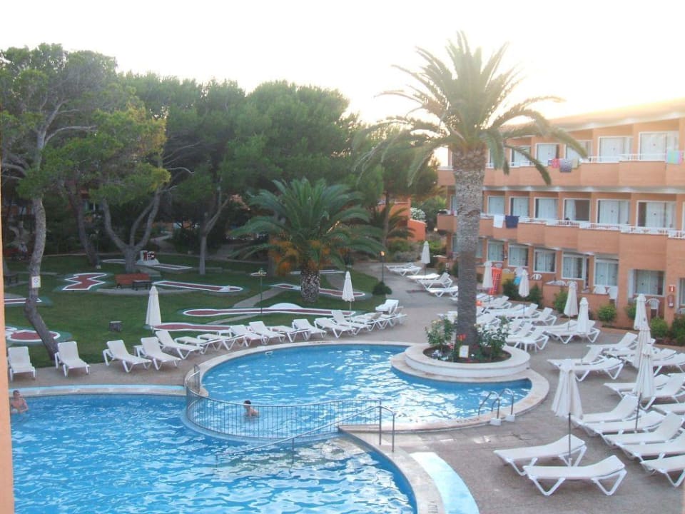 Pool, Hotel, Minigolf, Stück Garten Hotel Xaloc Playa