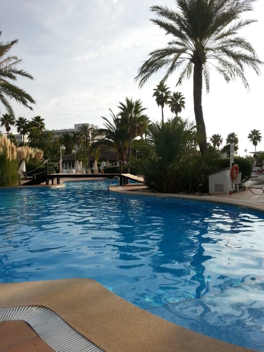 Poolanlage Garden Saladina