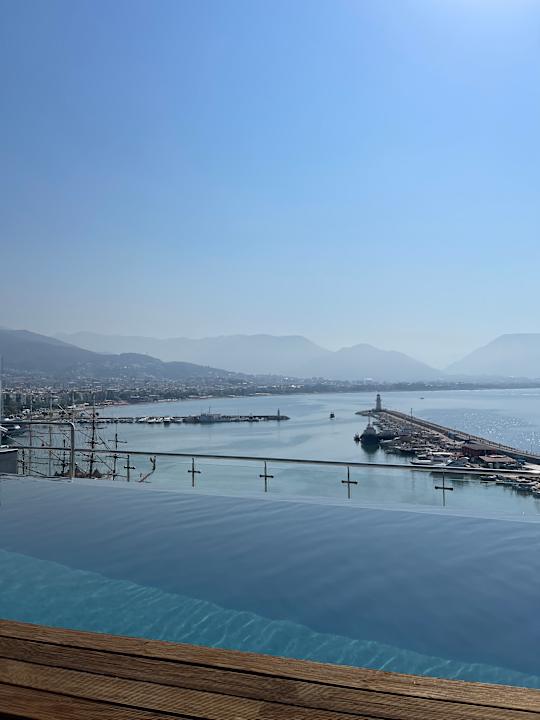 Pool Numa Port Hotel