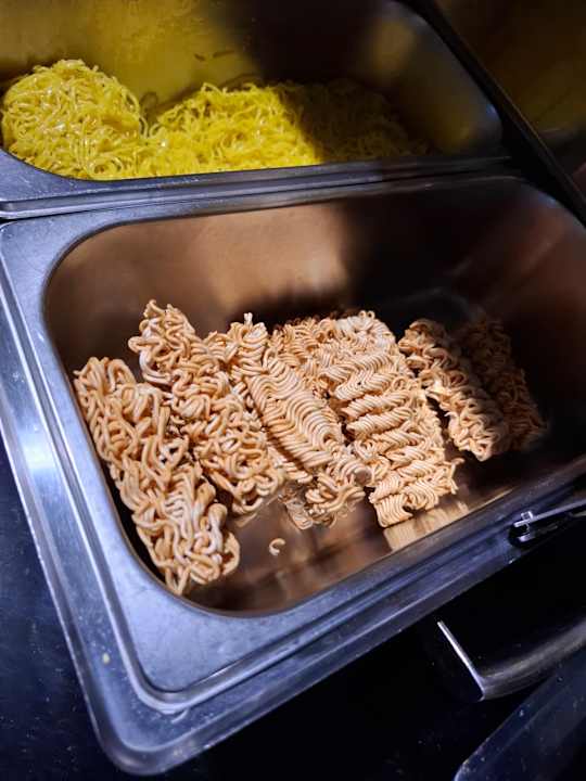 Gastro Laluna Hotel & Resort