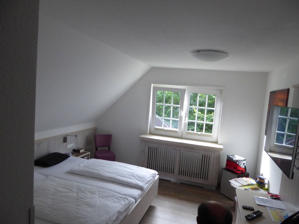 Großzügiges gemütliches Zimmer Letj Briis