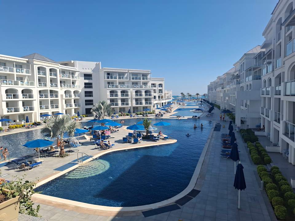 Pool Pickalbatros Blu Spa Resort