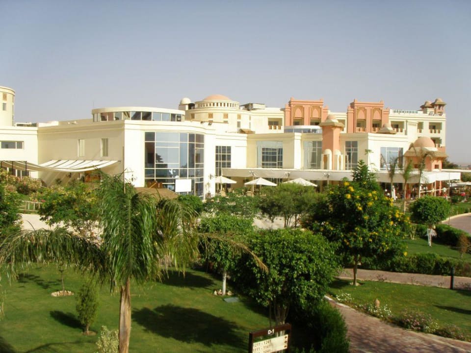 Serenity Serenity Alpha Beach