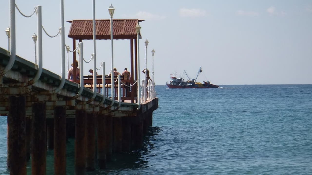 Badesteg mit Fischerboot Labranda Alantur Resort