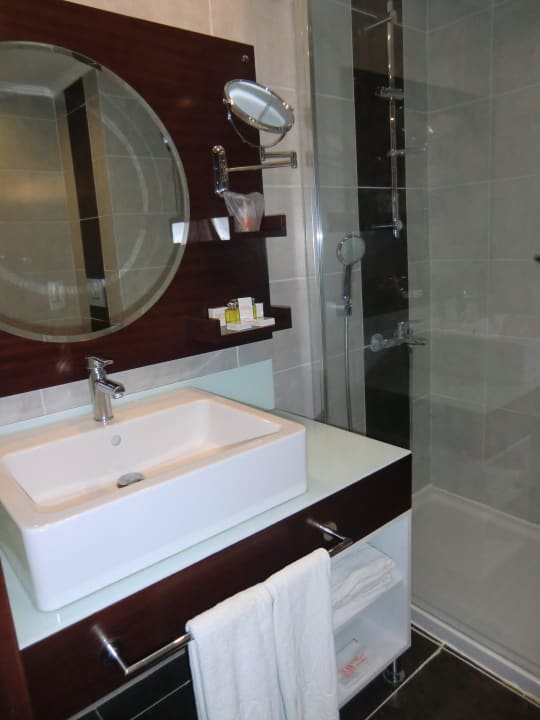 Neues bad Tusan Beach Resort