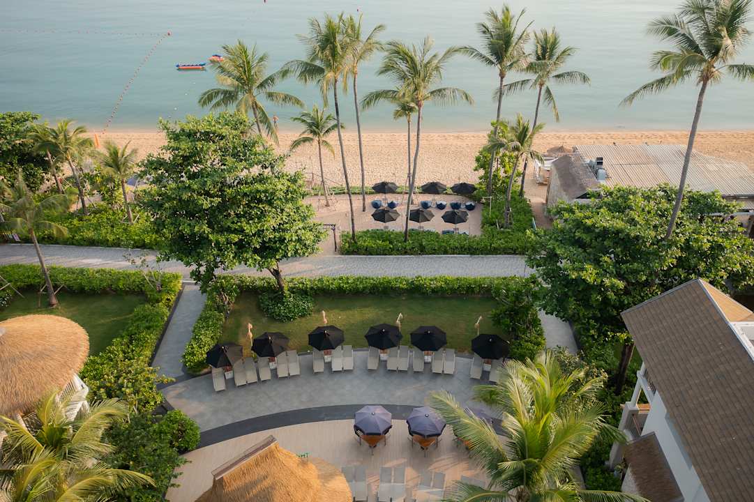 Strand Holiday Inn Resort Samui Bophut Beach