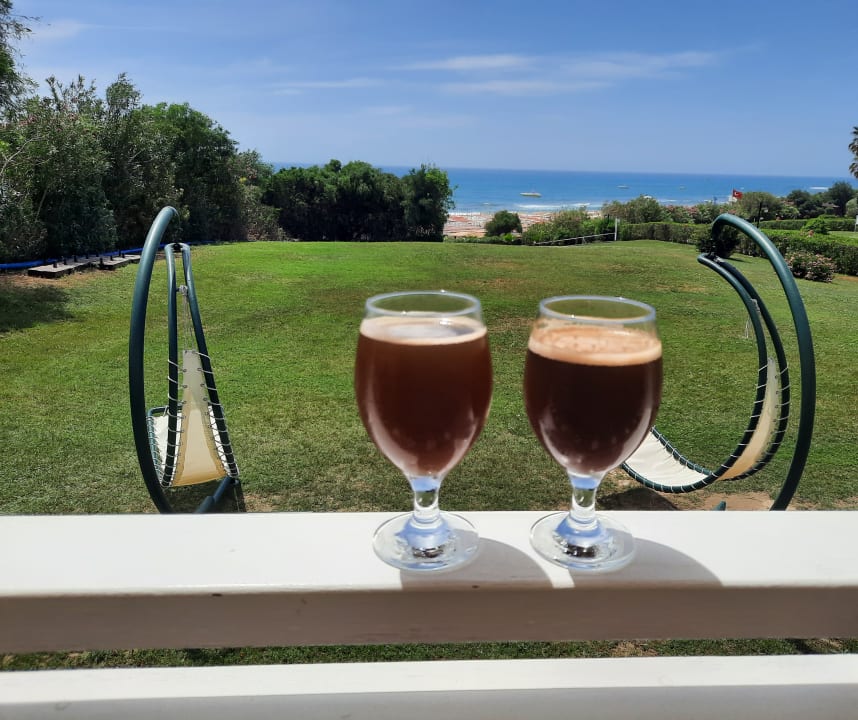 Strand Alba Queen Hotel