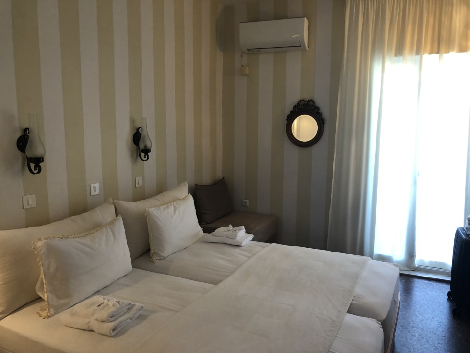 Zimmer Hotel Liotopi