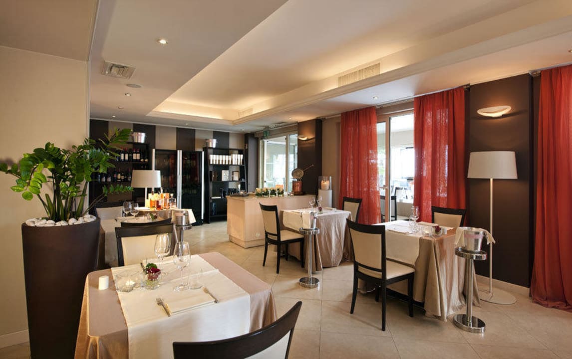 Ristorante Rose & Sapori Hotel Villa Rosa Desenzano