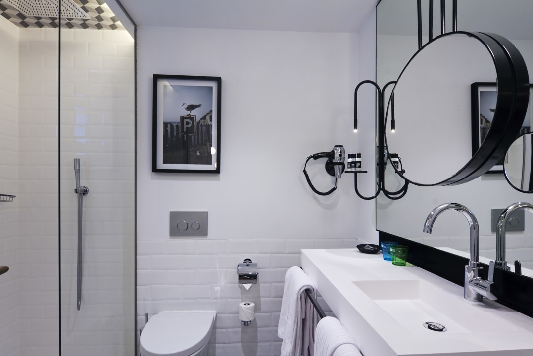 Zimmer One Shot Palacio Reina Victoria 04