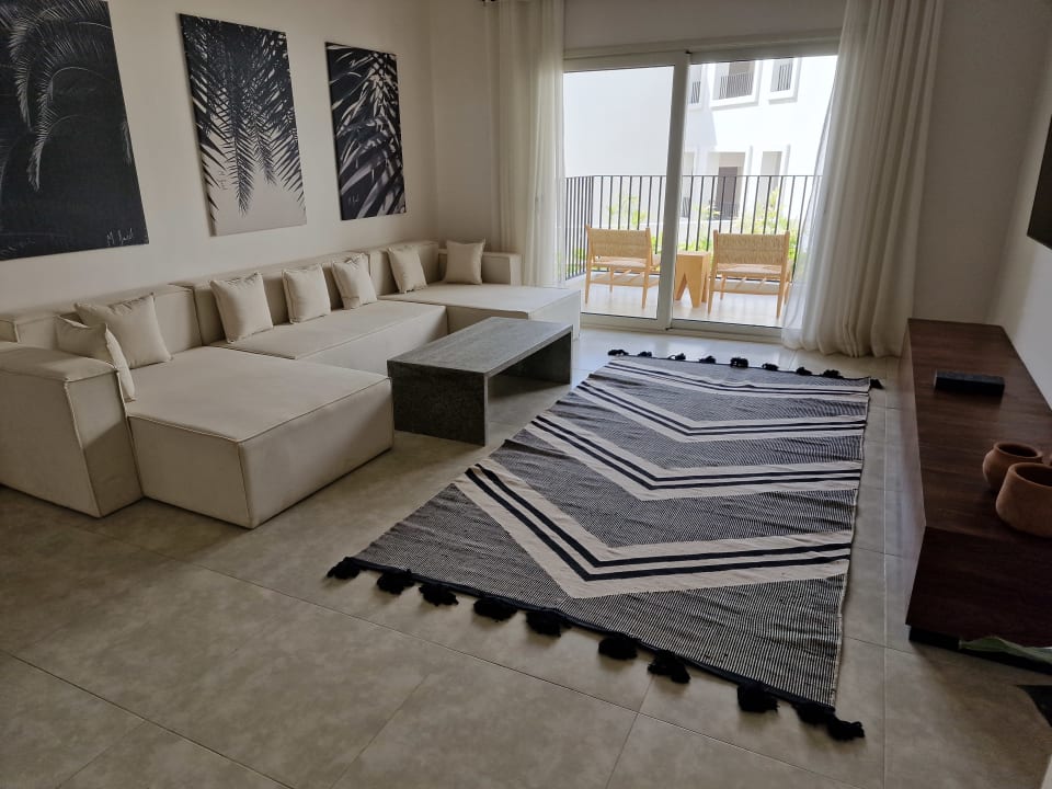 Zimmer Serry Beach Resort