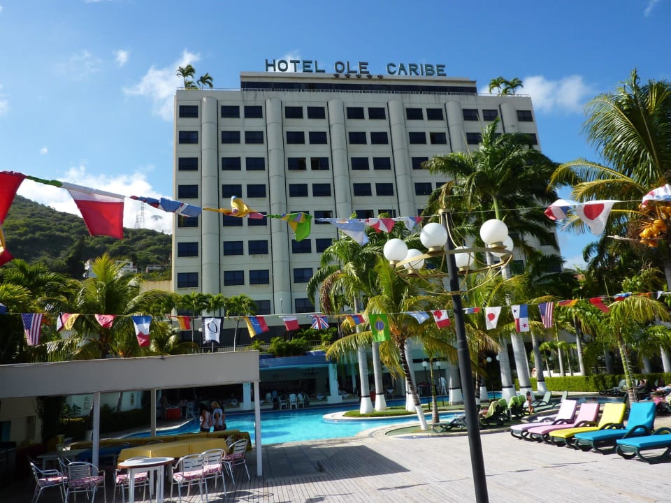 Außenansicht Hotel Ole Caribe