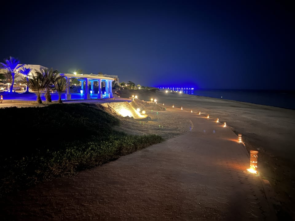 Strand Three Corners Equinox Beach Resort