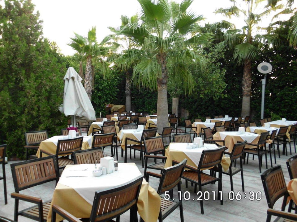 Frühstücksterrasse Hane Family Resort