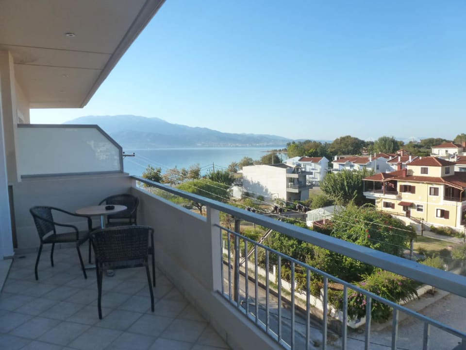 Zimmer Hotel Flisvos