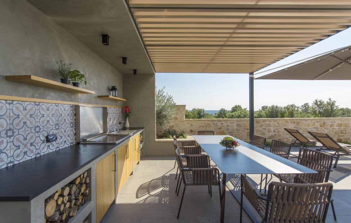 Sonstiges Exclusive Living LUXURY ESTATE & VILLAS