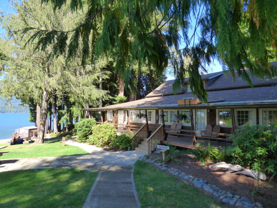 Boathouse mit Hotelzimmern Lake Quinault Lodge