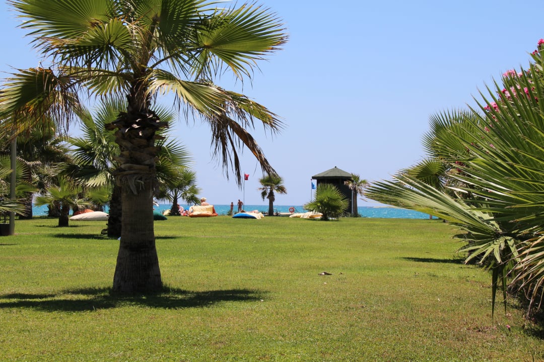 Relaxzone am Strand Xanadu Resort Hotel